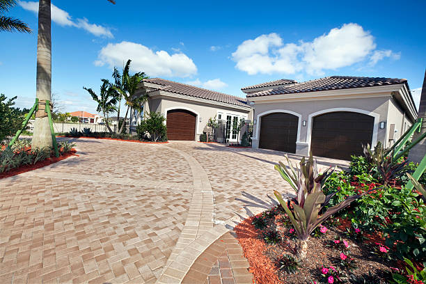 Best Commercial Driveway Pavers  in Alton, IA